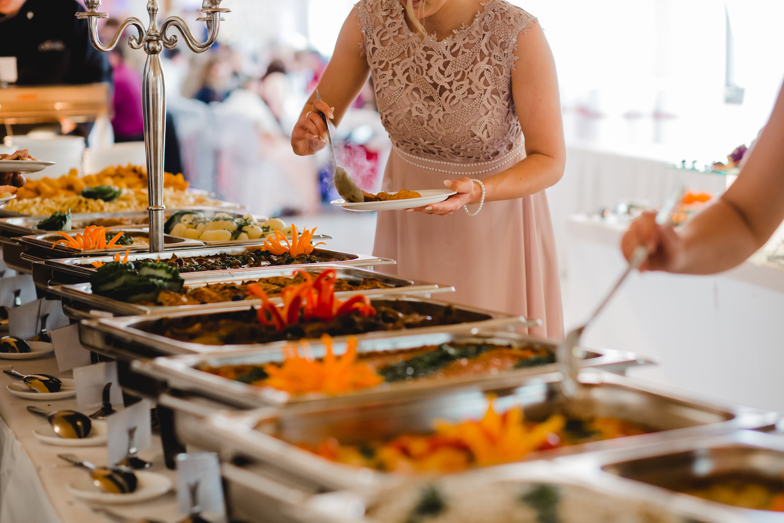 Contoh Invoice Catering: Format, Isi, & Cara Membuatnya